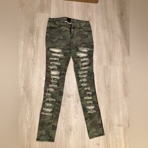 Tripp nyc, 28/ 7, camouflage pants
